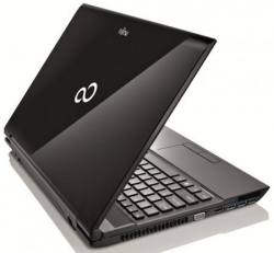 Fujitsu LIFEBOOK AH532 (AH532M45B2RU)