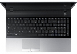 Samsung NP300E5Z-A02