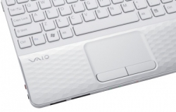Sony VAIO VPC-E J2L1R /W